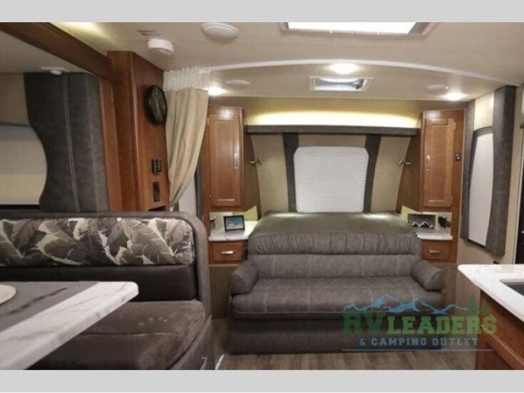 Thumbnail Photo undefined for New 2023 Lance Model 1985